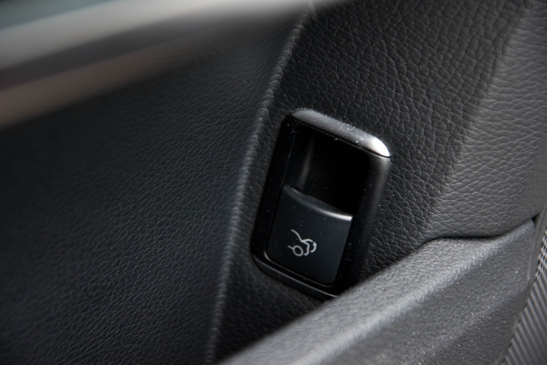 Mercedes-Benz E-Klasse 350 Bluetec Estate Avantgarde Schuifdak/Com/ILS Aut9 Foto 20