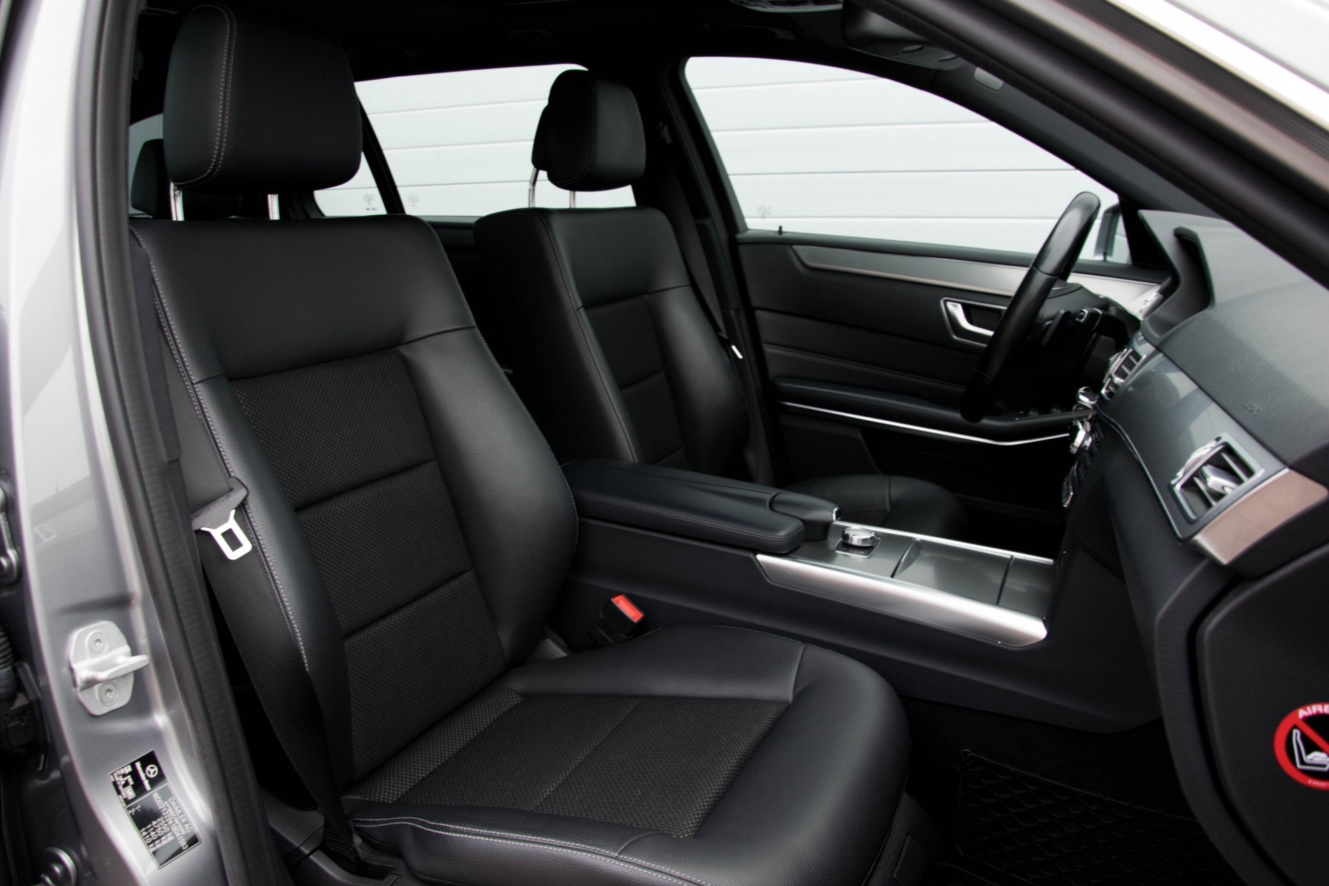 Mercedes-Benz E-Klasse 350 Bluetec Estate Avantgarde Schuifdak/Com/ILS Aut9 Foto 3