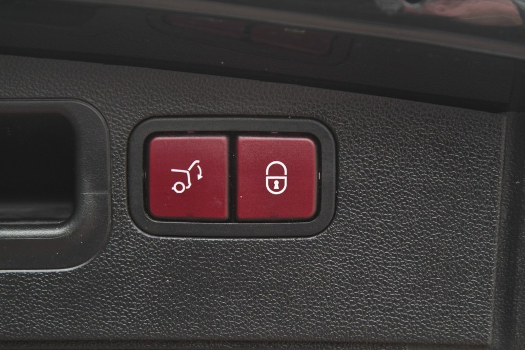 Mercedes-Benz M-Klasse 350 Cdi Keyless-Go/Luchtvering/Harman-Kardon/Schuifdak Aut7 Foto 12