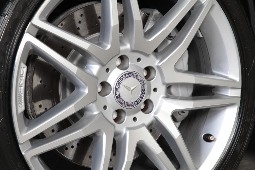 Mercedes-Benz E-Klasse 350 Cdi Avantgarde AMG Panorama/Keyless/Harman-Kardon/Mem Aut7 Foto 22