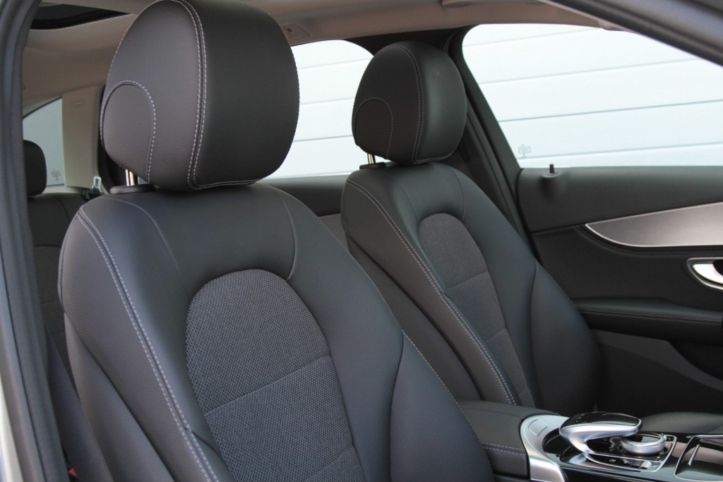 Mercedes-Benz C-Klasse Estate 220 Bluetec Estate Panorama/Comand/Spoorpakket/ILS Aut7 Foto 14