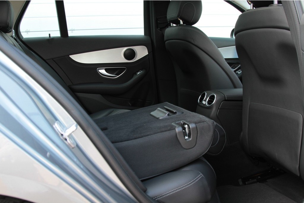 Mercedes-Benz C-Klasse Estate 220 Bluetec Estate Panorama/Comand/Spoorpakket/ILS Aut7 Foto 5