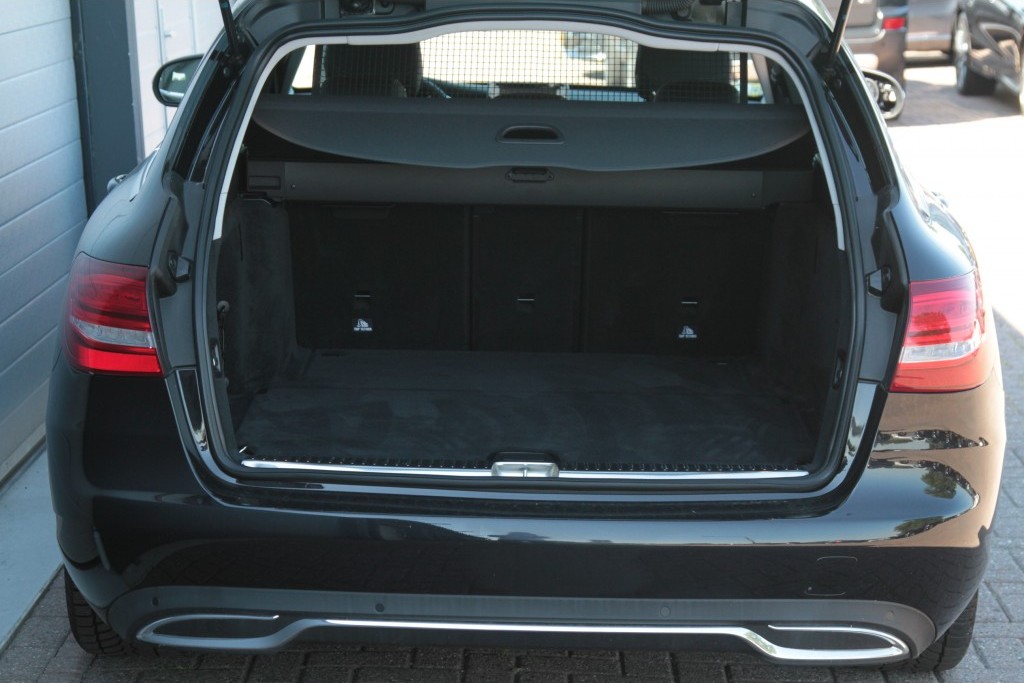 Mercedes-Benz C-Klasse 180 Estate Avantgarde LED/Spoorpakket/Navi/Touchpad Aut7 Foto 17