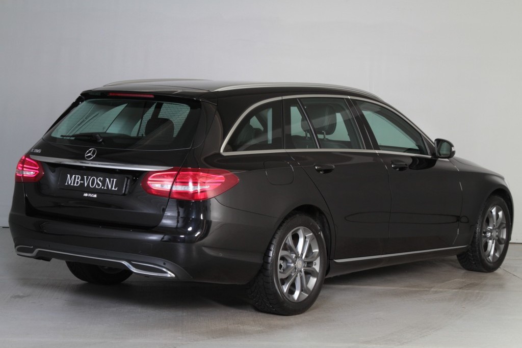 Mercedes-Benz C-Klasse 180 Estate Avantgarde LED/Spoorpakket/Navi/Touchpad Aut7 Foto 2