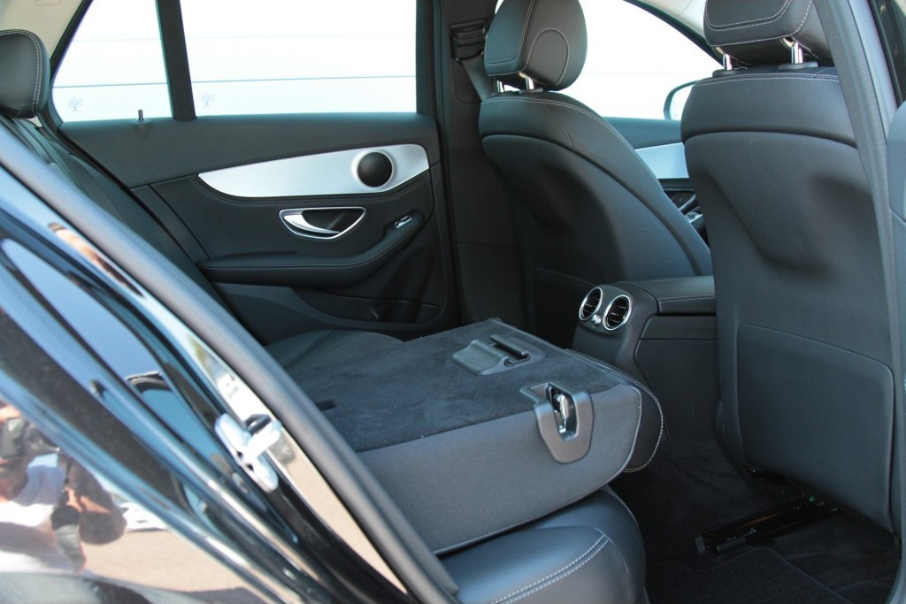 Mercedes-Benz C-Klasse 180 Estate Avantgarde LED/Spoorpakket/Navi/Touchpad Aut7 Foto 5