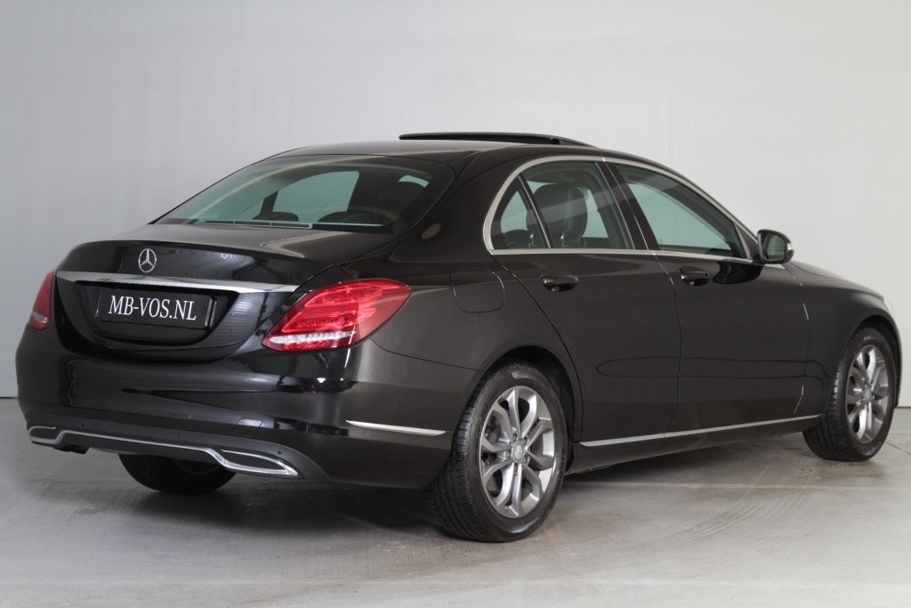 Mercedes-Benz C-Klasse 180 Avantgarde Schuifdak/LED/Spoor/Touchpad Aut7 Foto 2