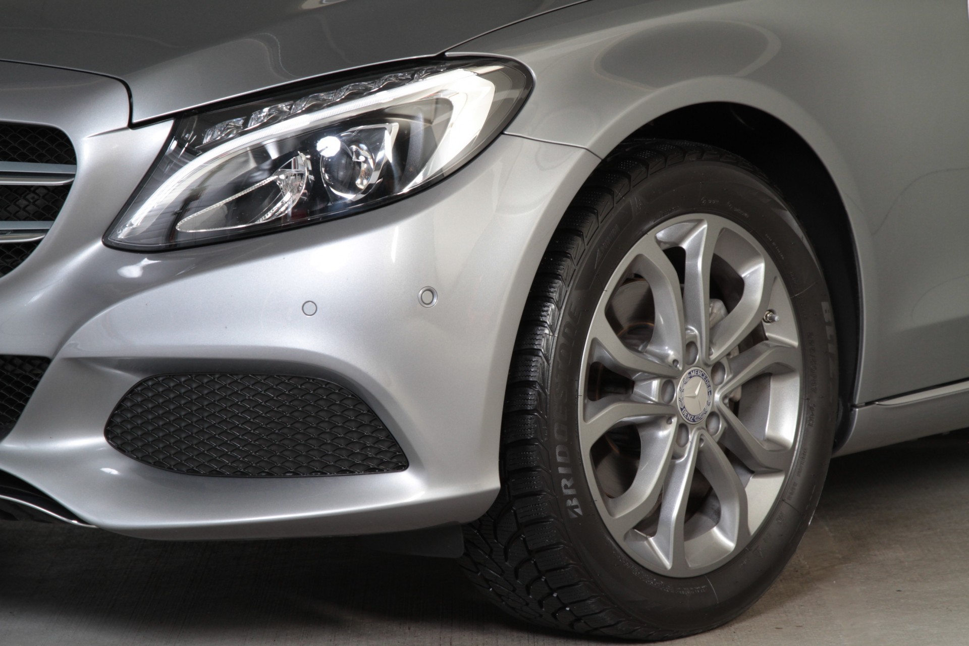 Mercedes-Benz C-Klasse 180 Estate Avantgarde Trhk/LED/Aut-Koffer/Touchpad Aut7 Foto 16