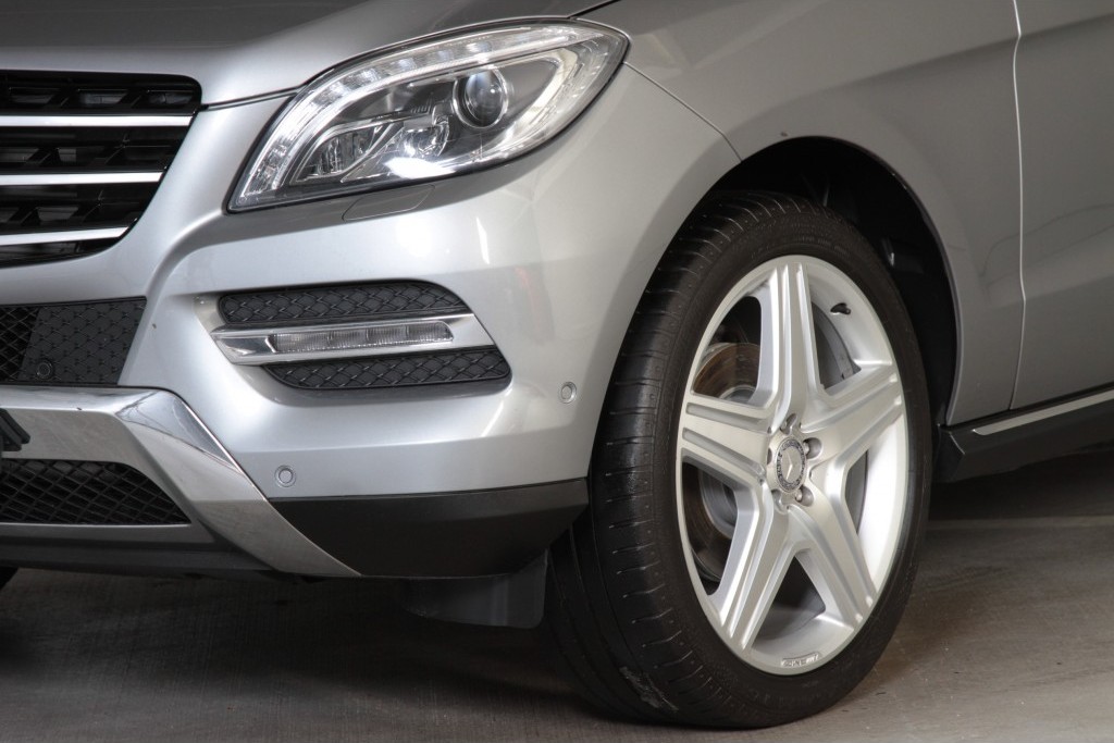 Mercedes-Benz M-Klasse 350 Bluetec 4-M Luchtvering/Dak/Com/Wegkl-trekhaak Aut7 Foto 14