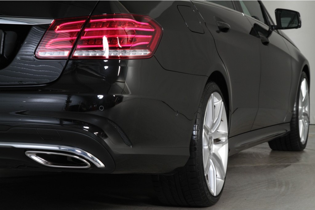 Mercedes-Benz E-Klasse 350 Bluetec AMG Distronic/Harman-Kardon/Dak/Leer Aut9 Foto 9