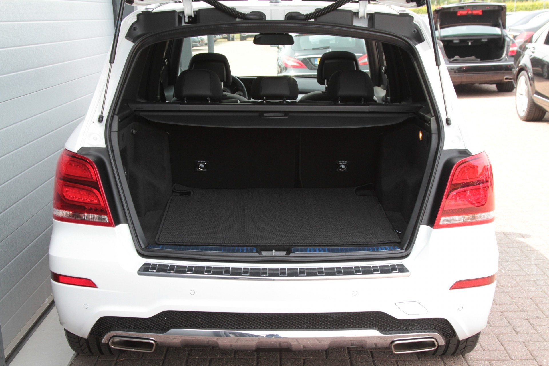 Mercedes-Benz GLK-Klasse 350 CDI 4-M AMG Panorama Com/ILS/Aut-Koffer Aut7 Foto 17