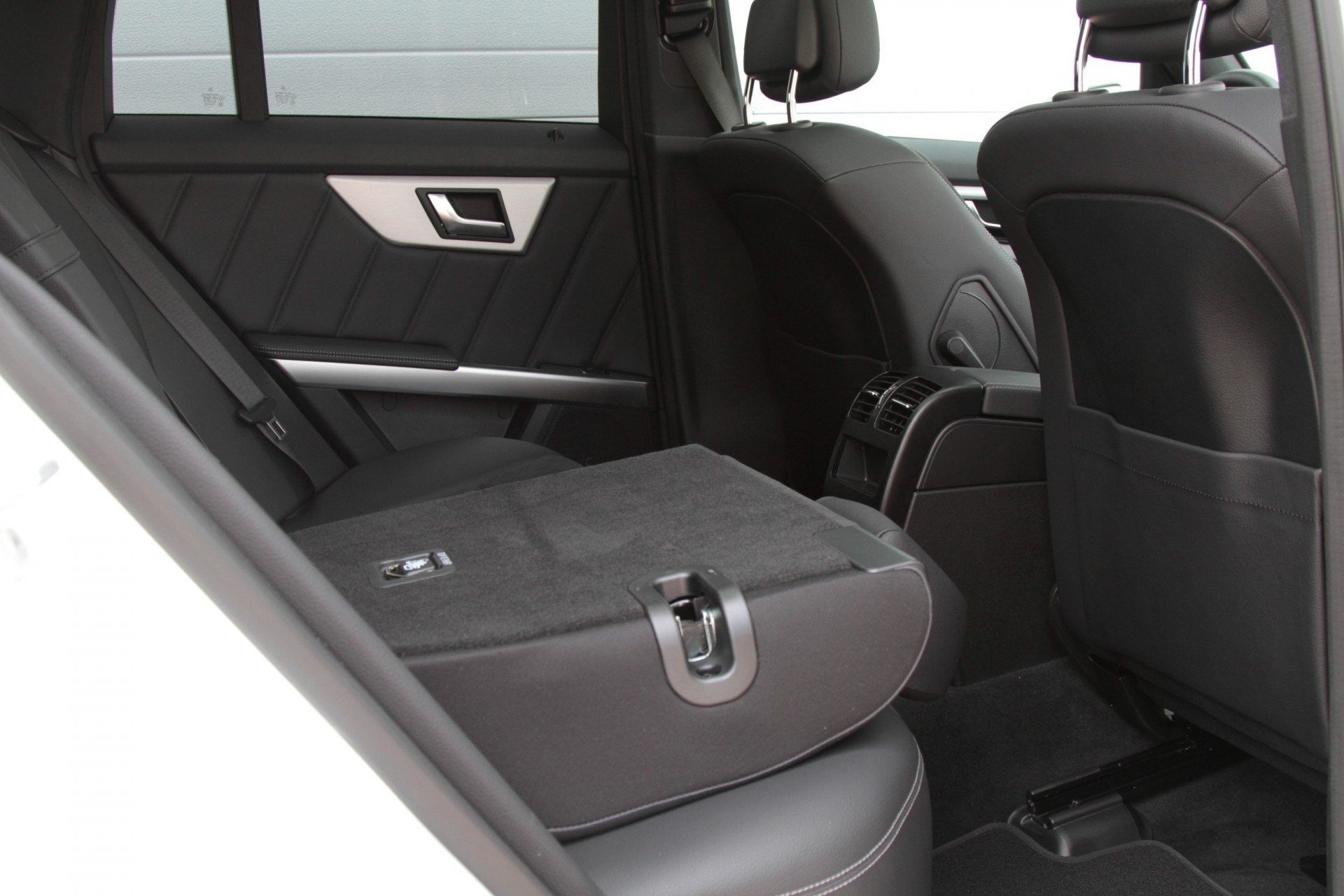 Mercedes-Benz GLK-Klasse 350 CDI 4-M AMG Panorama Com/ILS/Aut-Koffer Aut7 Foto 5