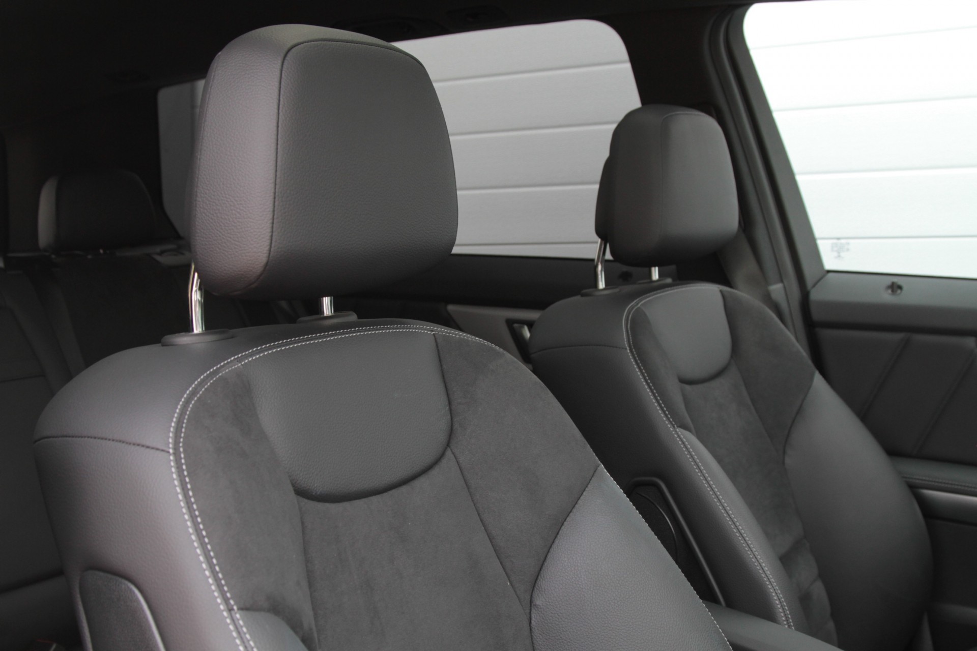 Mercedes-Benz GLK-Klasse 350 CDI 4-M AMG Panorama Com/ILS/Aut-Koffer Aut7 Foto 7