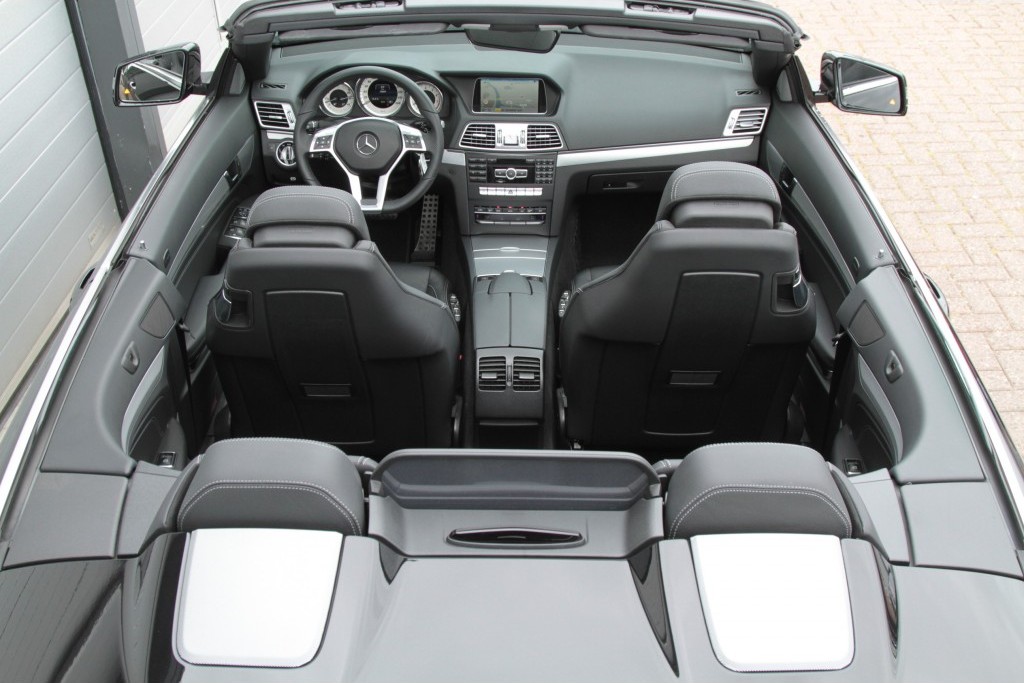 Mercedes-Benz E-Klasse 200 Cabriolet AMG Comand/360-camera/Harman-Kardon/Blindspot Aut7 Foto 21