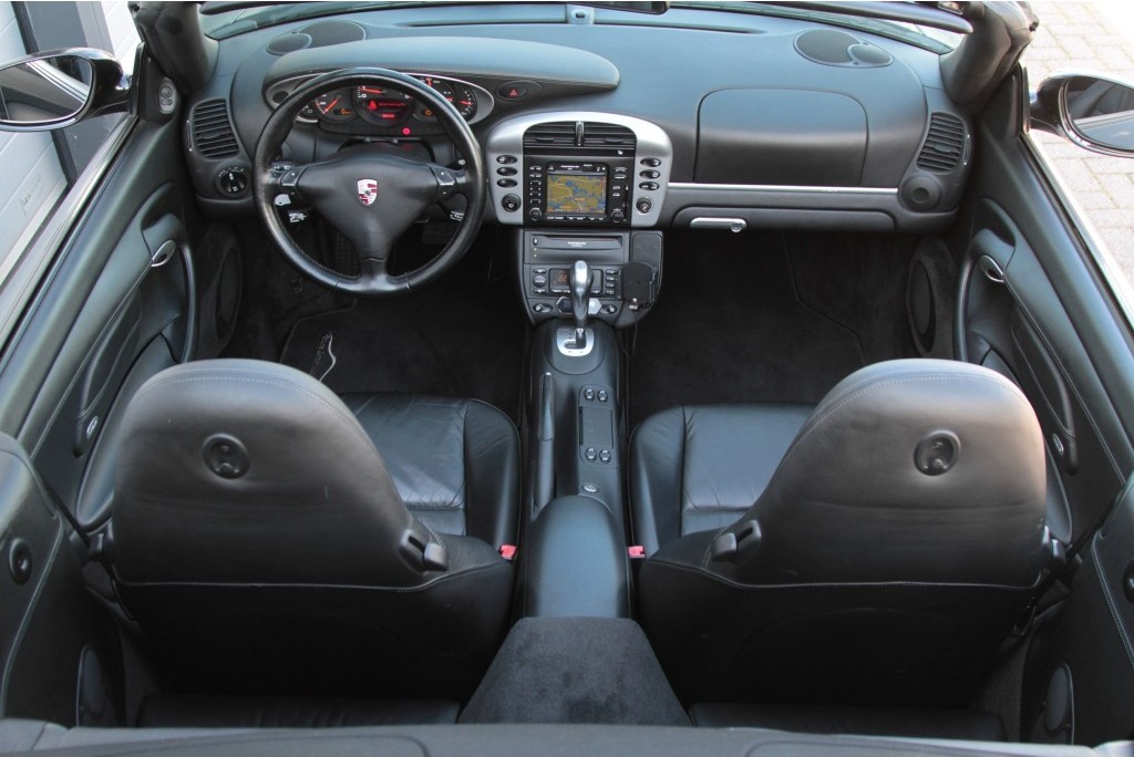 Porsche 911 Cabrio 3.6 Carrera 4 Hardtop Aut Foto 11