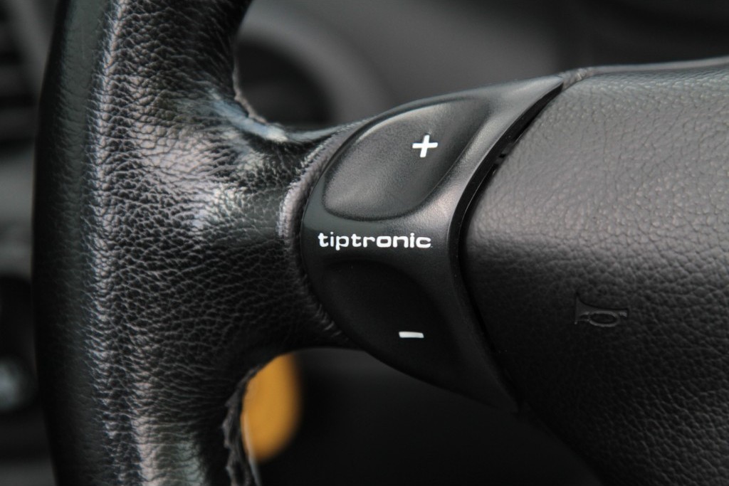 Porsche 911 Cabrio 3.6 Carrera 4 Hardtop Aut Foto 8