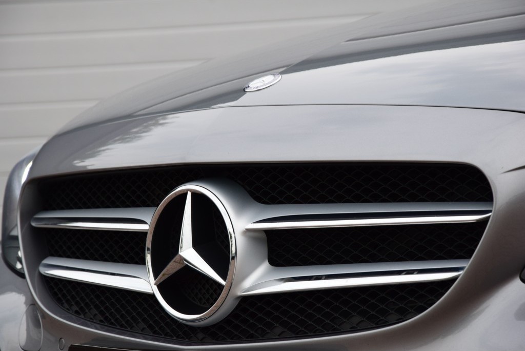 Mercedes-Benz C-Klasse 220 Cdi Avantgarde In/Exterieur Dak/ILS/Spoorpakket Aut7 Foto 19