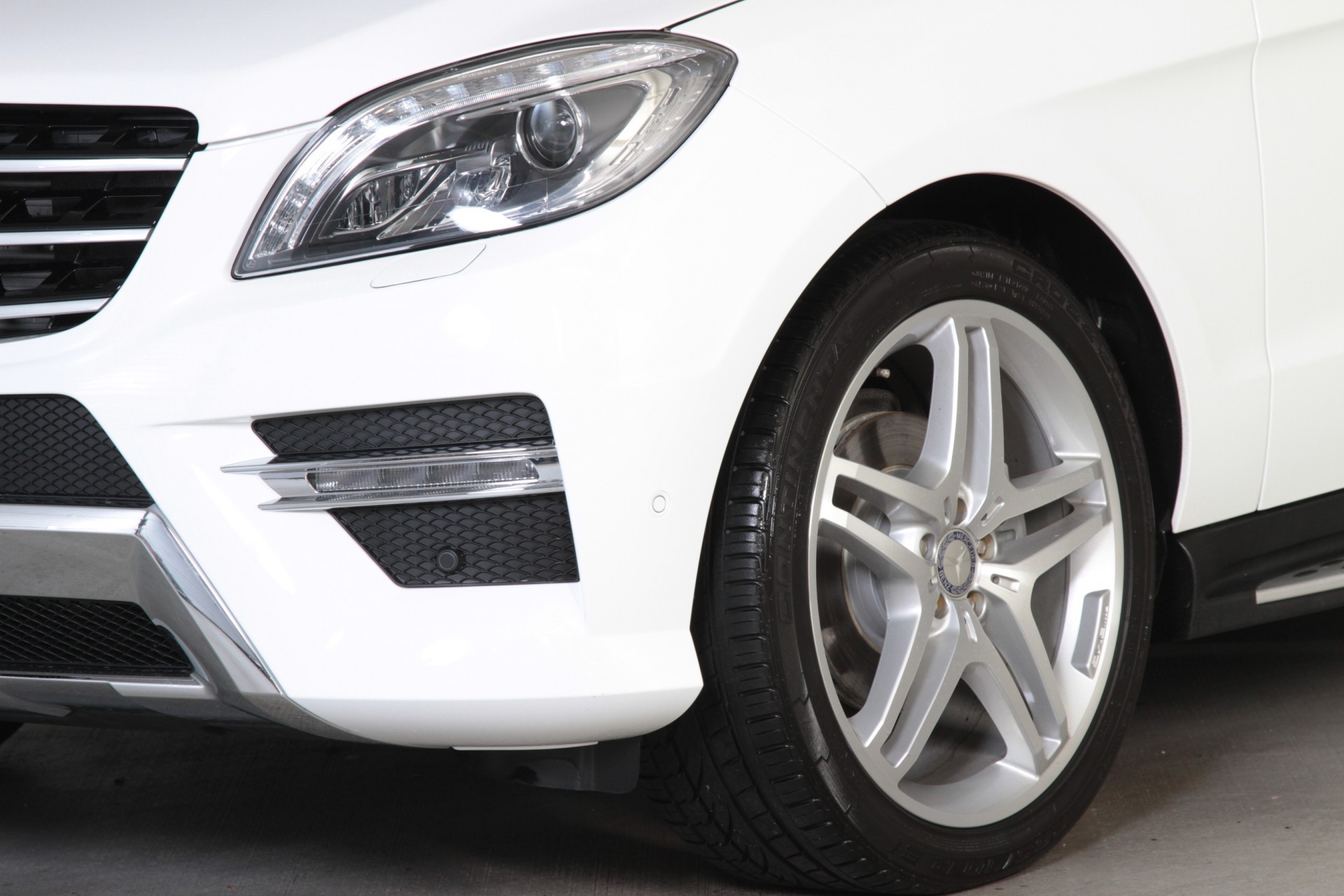 Mercedes-Benz M-Klasse 350 Bluetec AMG/Luchtvering/Dak/Wegkl-Trhk Aut7 Foto 14