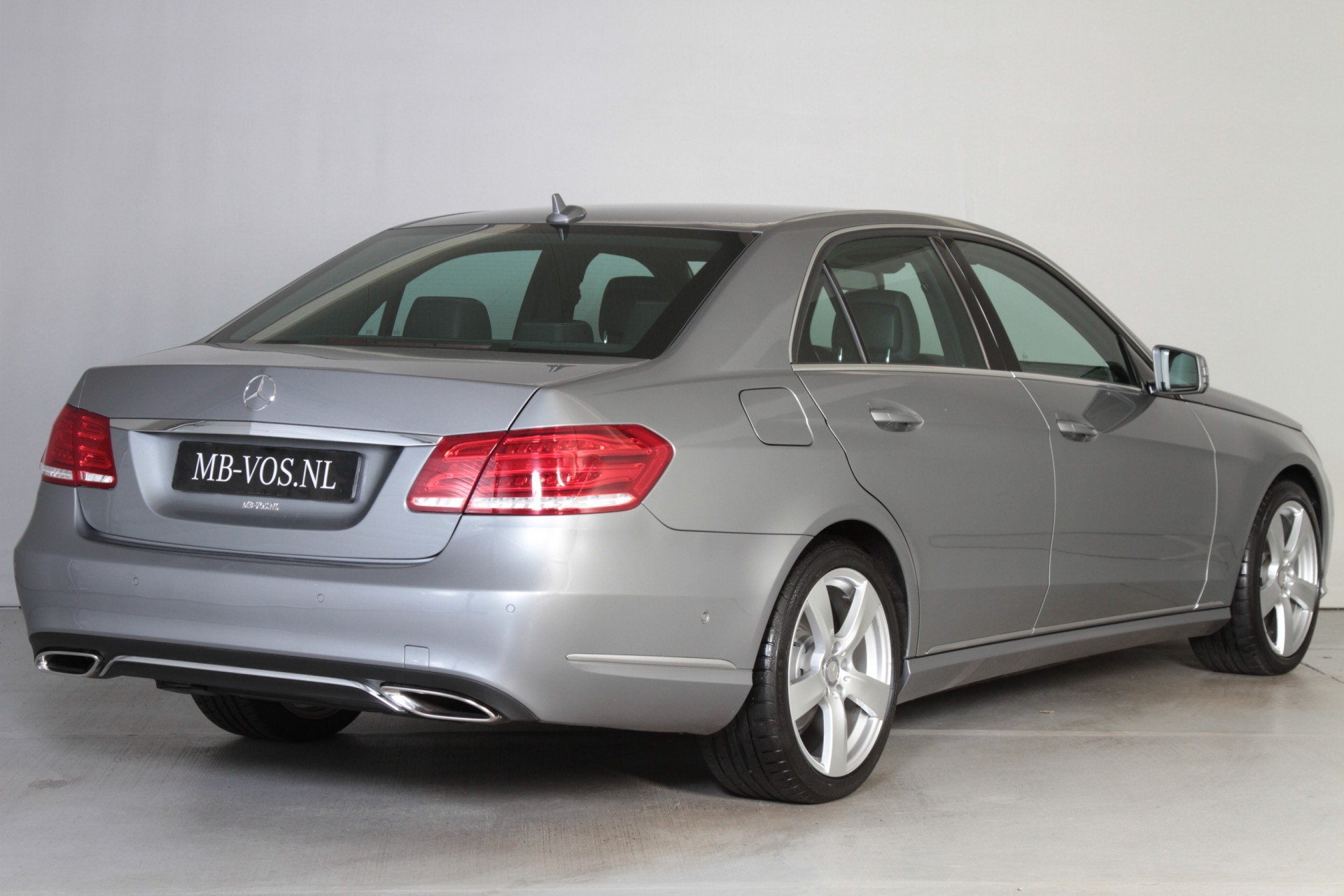 Mercedes-Benz E-Klasse 220 Cdi Avantgarde Spoorpakket/ILS/18" Aut7 Foto 2