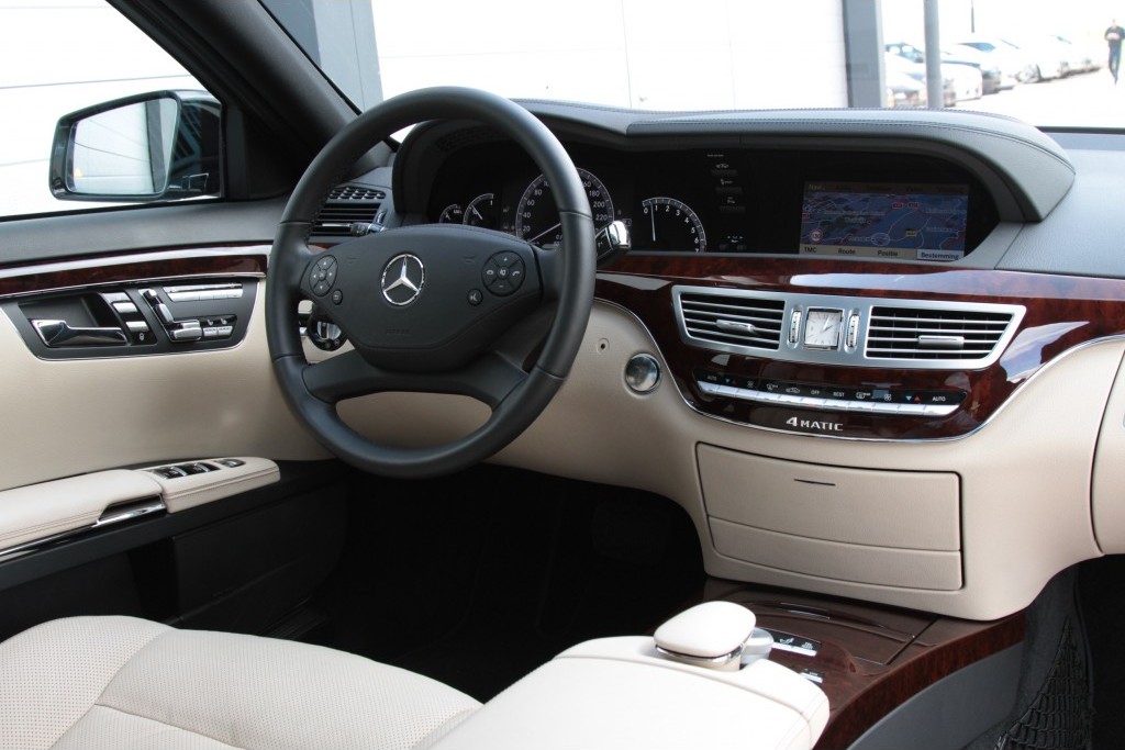 Mercedes-Benz S-Klasse 500 4-Matic Prestige Plus Mass/Nappa/AMG/Entertainment Aut7 Foto 8