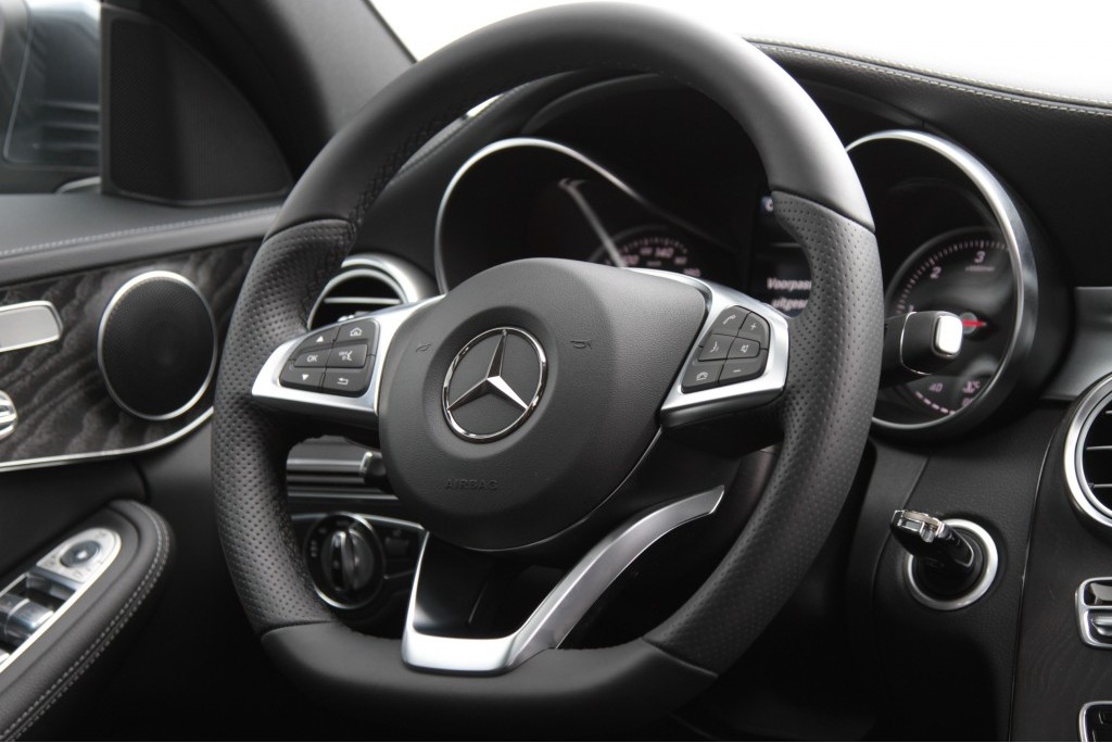 Mercedes-Benz C-Klasse 250 Estate Bluetec AMG Panorama Leer/Com/Mem Aut7 Foto 13