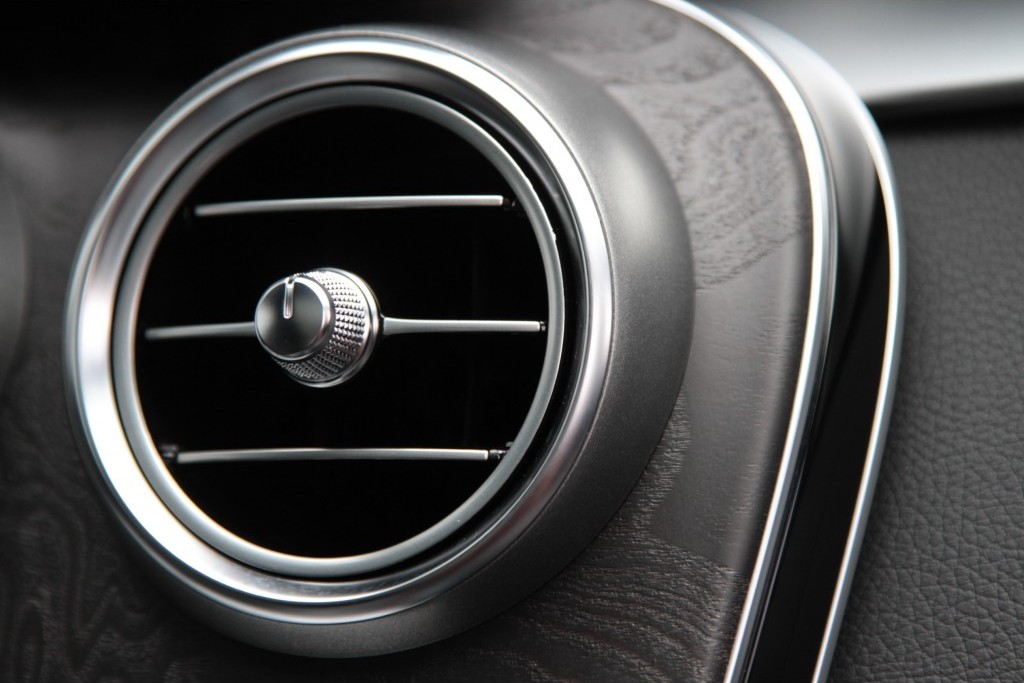 Mercedes-Benz C-Klasse 250 Estate Bluetec AMG Panorama Leer/Com/Mem Aut7 Foto 20