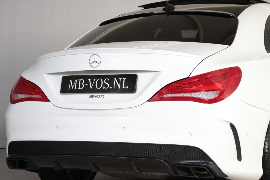 Mercedes-Benz CLA-Klasse 45 AMG 4-Matic Exclusive Alle Opties Aut7 400 PK Foto 23
