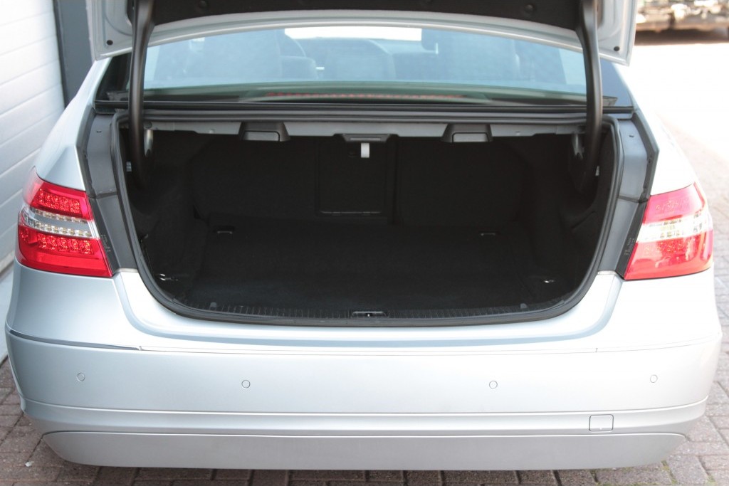 Mercedes-Benz E-Klasse 220 Cdi Avantgarde Leer/Dak/ILS Aut5 Foto 14